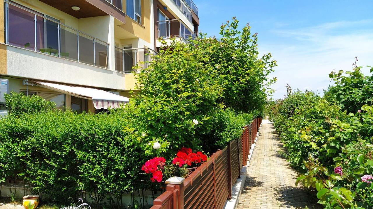 Byala-Apartment-Valmira Bjala Kültér fotó